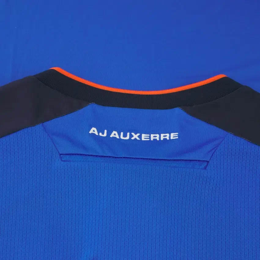 Auxerre 2025/26 Auswärtstrikot für Erwachsene Auxerre 2025/26 Auswärtstrikot für Erwachsene