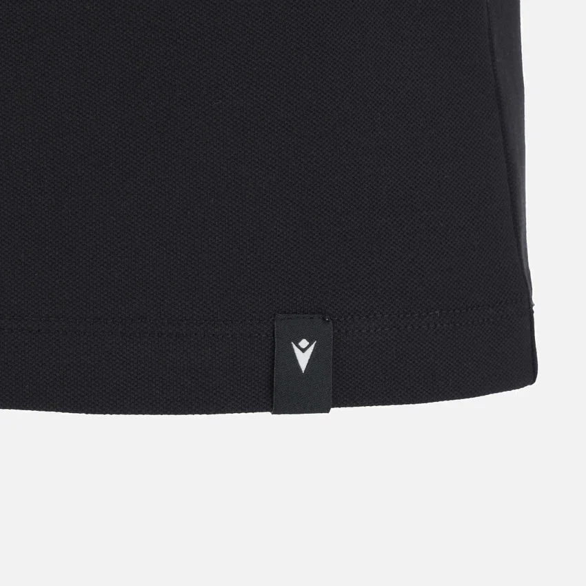 Barbarians 2025/26 Schwarzes Poloshirt für die Reise Barbarians 2025/26 Schwarzes Poloshirt für die Reise