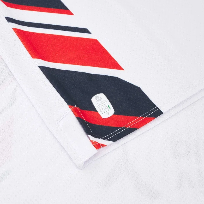 Bolton Wanderers FC 2025/26 Heim-Trikot für Erwachsene Bolton Wanderers FC 2025/26 Heim-Trikot für Erwachsene