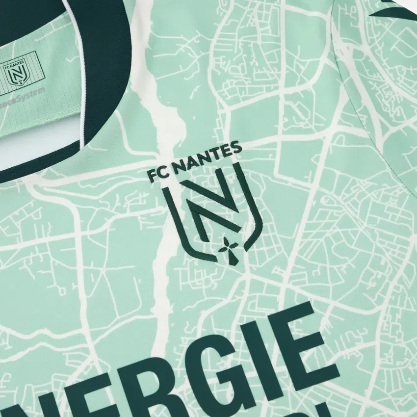 FC Nantes 2025/26 Auswärts-Trikot für Erwachsene FC Nantes 2025/26 Auswärts-Trikot für Erwachsene
