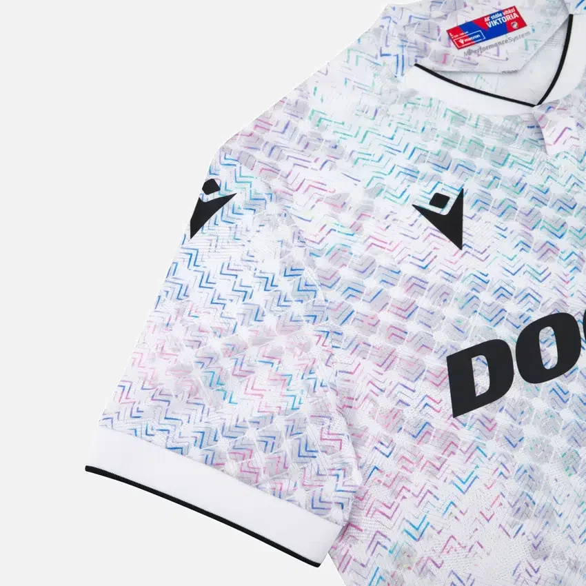 FC Viktoria Plzeň 2025/26 Auswärts-Trikot für Erwachsene FC Viktoria Plzeň 2025/26 Auswärts-Trikot für Erwachsene