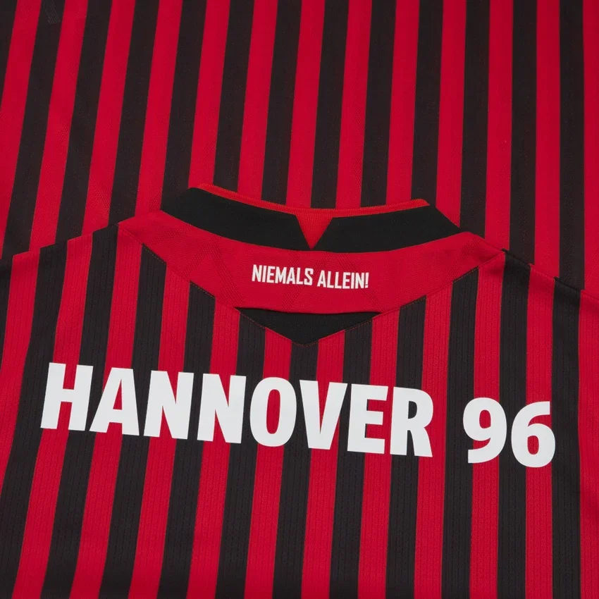 Hannover 96 2025/26 Junior-Heim-Trikot Hannover 96 2025/26 Junior-Heim-Trikot
