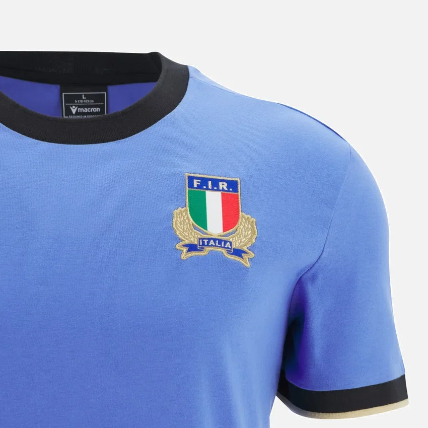 Italia Rugby 2025/26 Geripptes Baumwoll-T-Shirt Fan-Kollektion Italia Rugby 2025/26 Geripptes Baumwoll-T-Shirt Fan-Kollektion