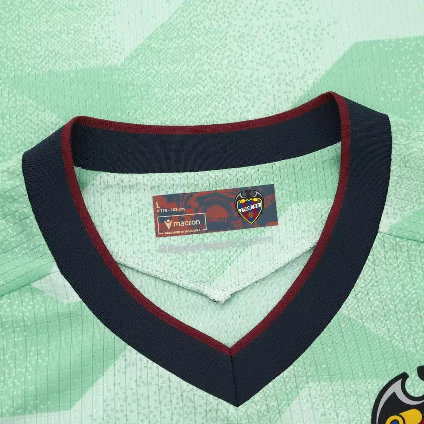 Levante UD 2025/26 Auswärtstrikot für Erwachsene Levante UD 2025/26 Auswärtstrikot für Erwachsene