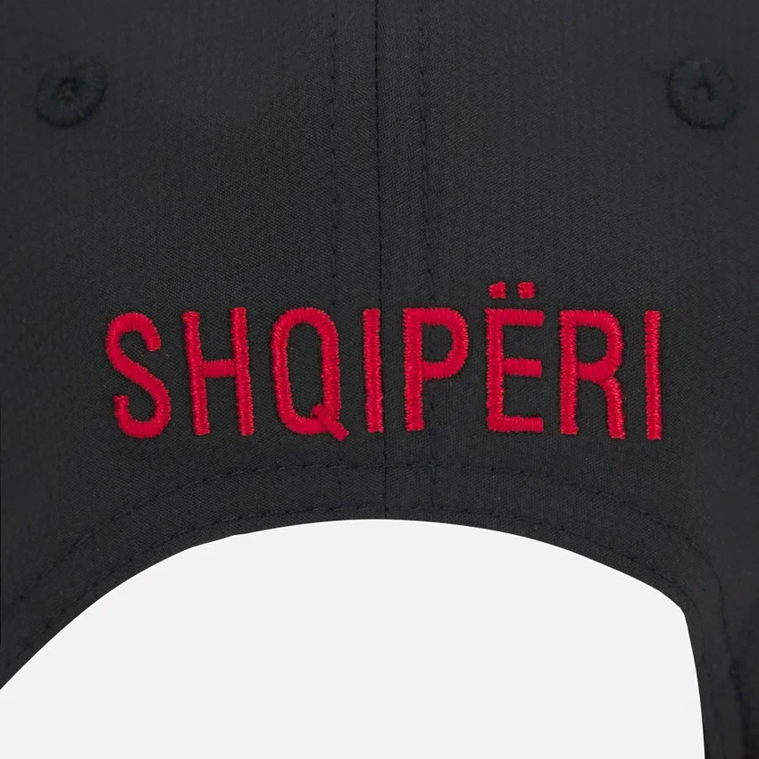 Offizielle Trucker-Cap der albanischen Nationalmannschaft 2026/27 Offizielle Trucker-Cap der albanischen Nationalmannschaft 2026/27