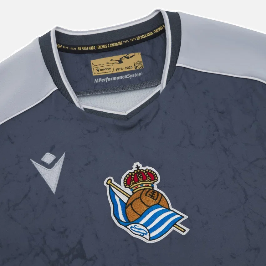 Real Sociedad 2025/26 Auswärtstrikot für Erwachsene Real Sociedad 2025/26 Auswärtstrikot für Erwachsene