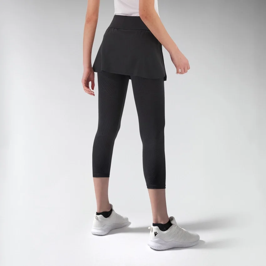 Regina-Röcke mit Leggings Regina-Röcke mit Leggings