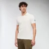 Strahlendes Poloshirt mit Stehkragen Strahlendes Poloshirt mit Stehkragen