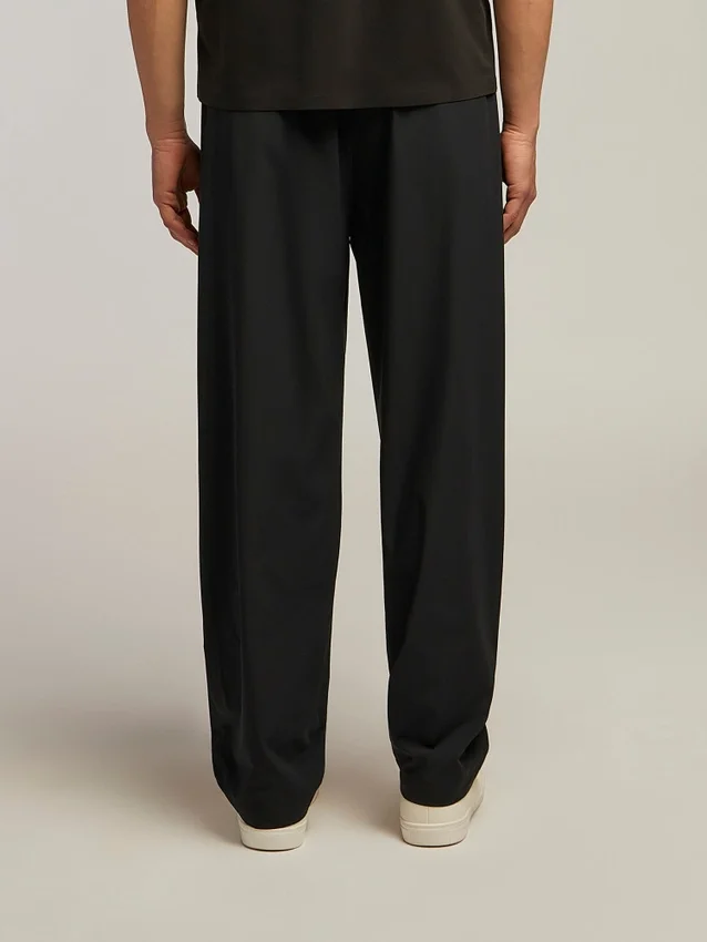 Theo Hose mit geradem Schnitt Theo Hose mit geradem Schnitt