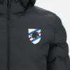 U.C. Sampdoria 2025/26 Athleisure Offizielle gefütterte Bomberjacke für Erwachsene U.C. Sampdoria 2025/26 Athleisure Offizielle gefütterte Bomberjacke für Erwachsene