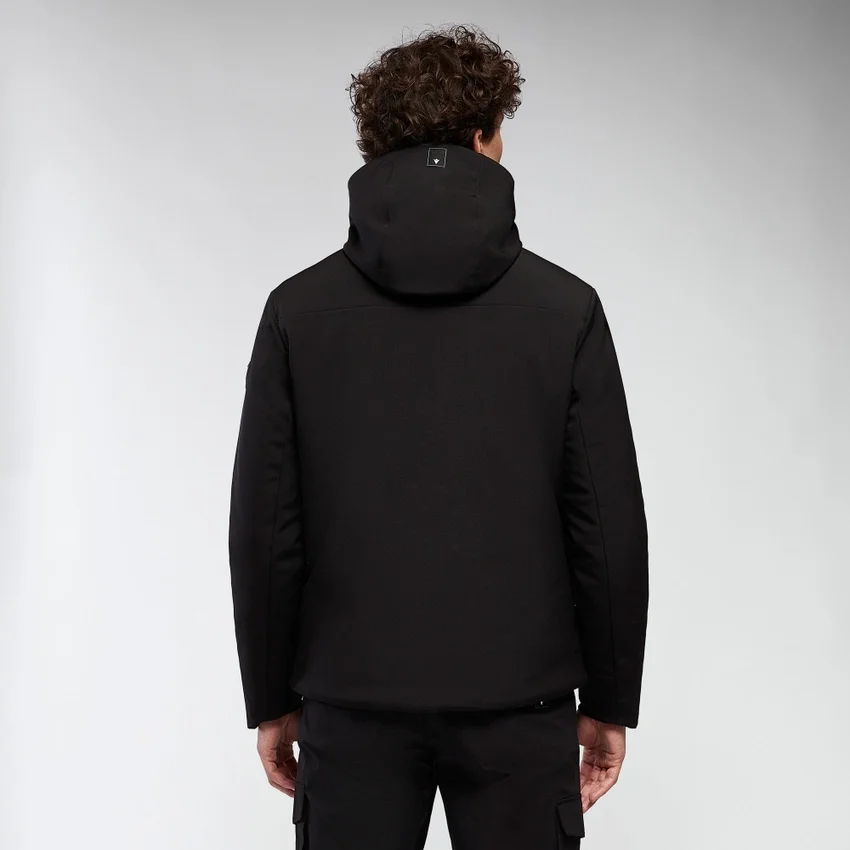 Winterfall – gefütterte, wasserdichte Jacke mit Kapuze Winterfall – gefütterte, wasserdichte Jacke mit Kapuze